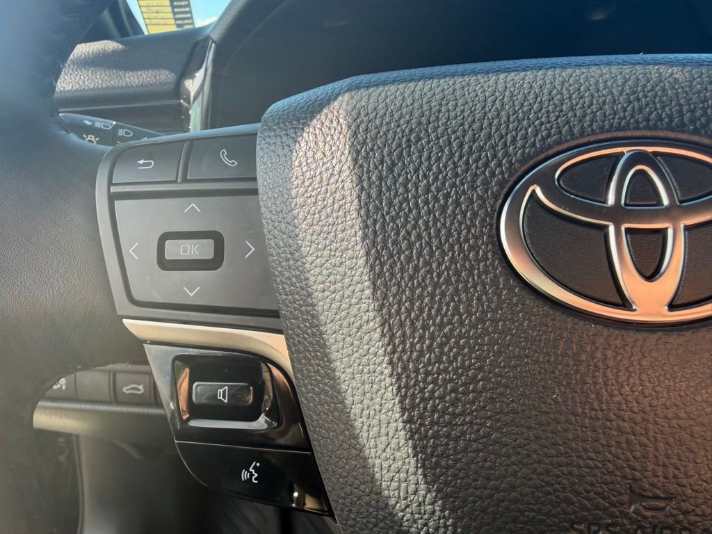 Used 2026 Toyota Camry XSE w/ Premium Package image 19