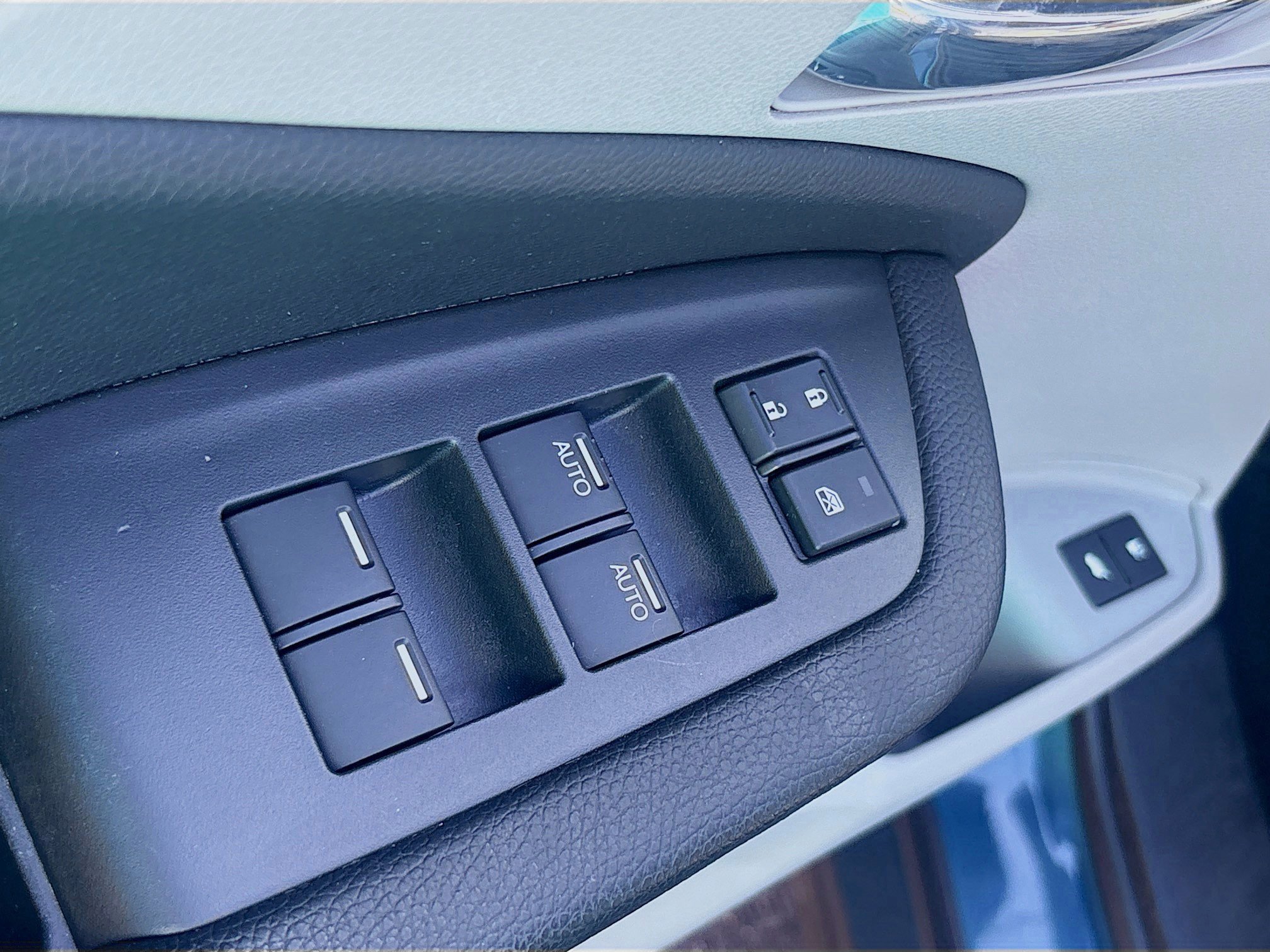 Used 2022 Honda Pilot Special Edition image 26