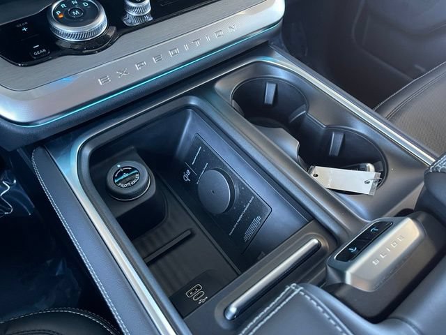 New 2027 Ford Expedition Max Platinum w/ Driver's Package AWD/4WD image 14