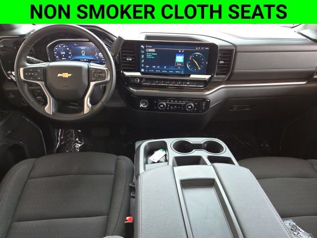 Used 2024 Chevrolet Silverado 1500 LT AWD/4WD image 2