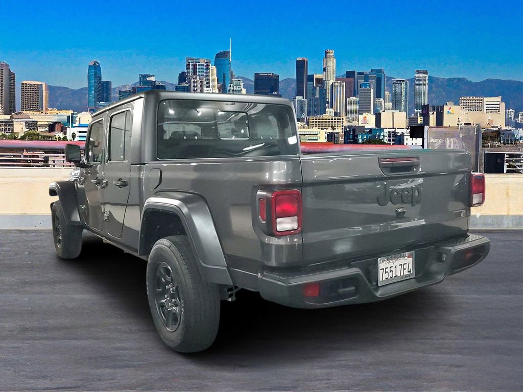 Used 2024 Jeep Gladiator Sport image 5