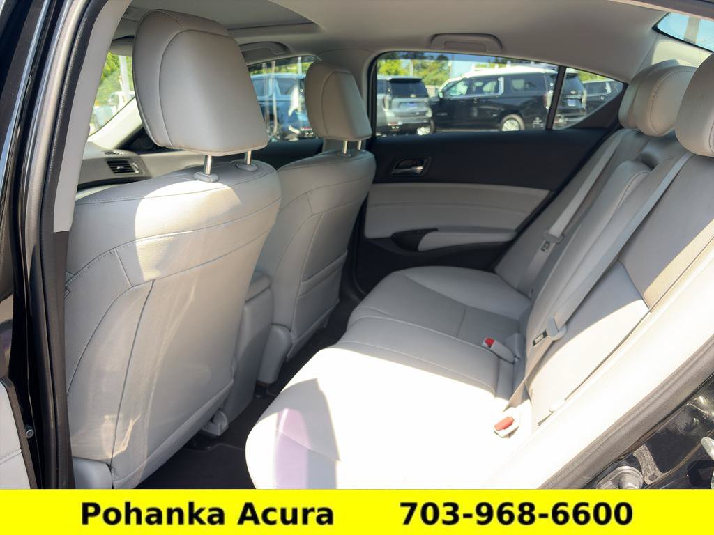 Used 2016 Acura ILX FWD image 25