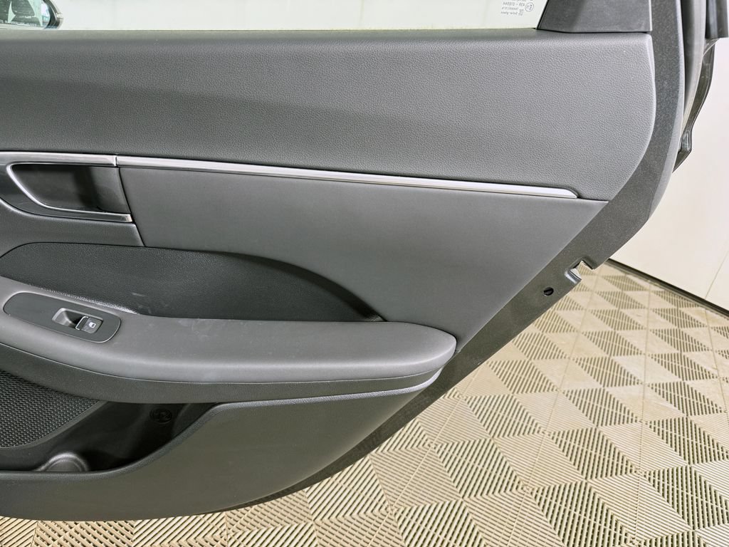Certified 2023 Hyundai Sonata SEL FWD image 22