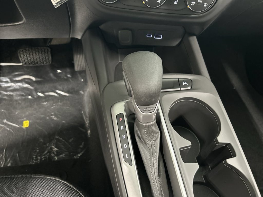 New 2026 Chevrolet Trax LS w/ LS Convenience Package FWD image 17