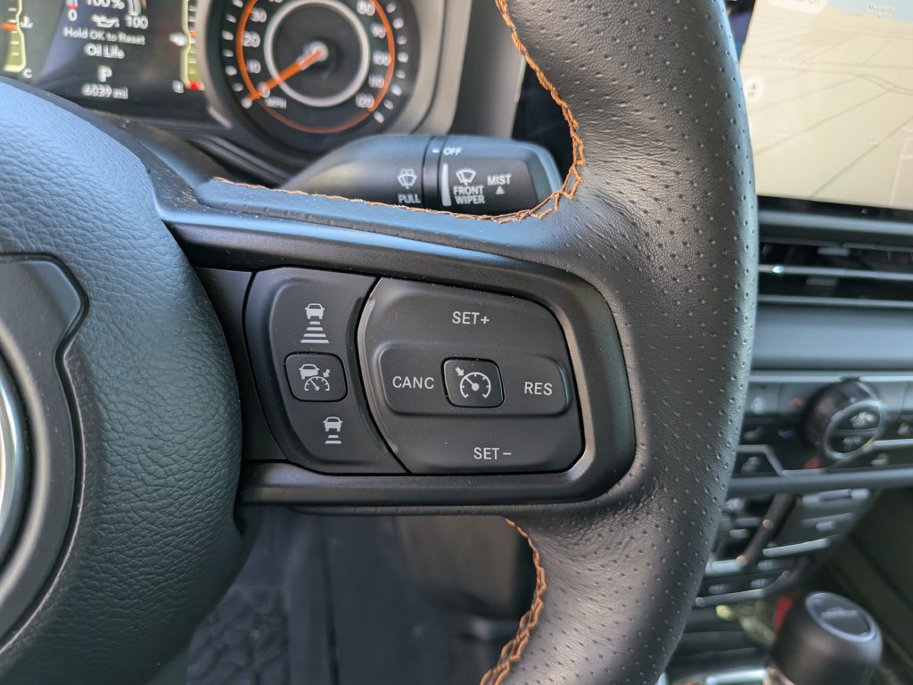 Used 2024 Jeep Gladiator Mojave w/ Technology Group AWD/4WD image 36