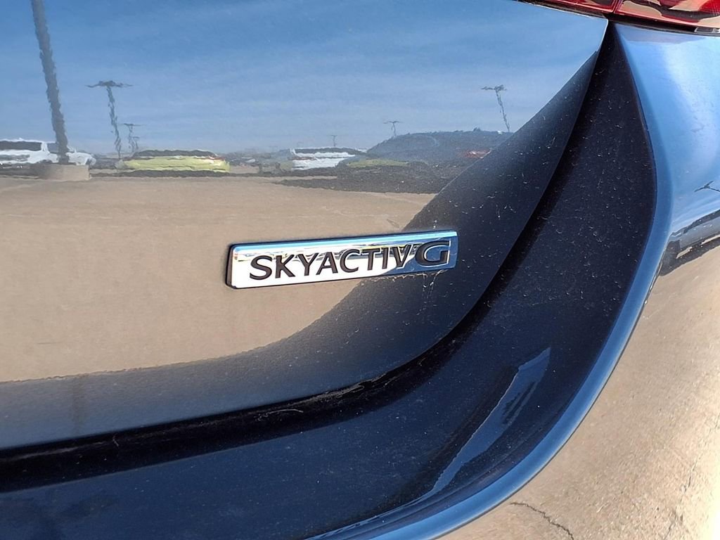 Used 2023 MAZDA MAZDA3 s image 7