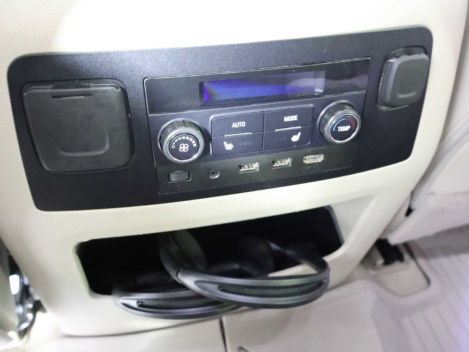 Used 2019 GMC Yukon Denali AWD/4WD image 46