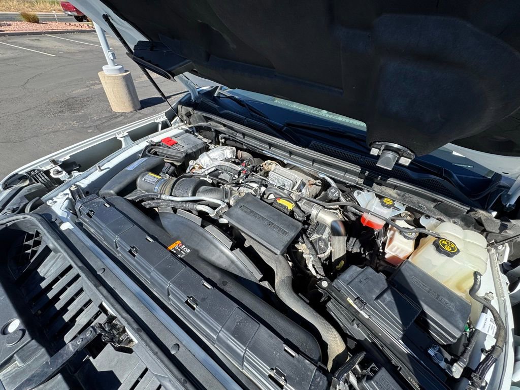 Used 2022 GMC Sierra 2500 SLT w/ SLT Convenience Package image 19