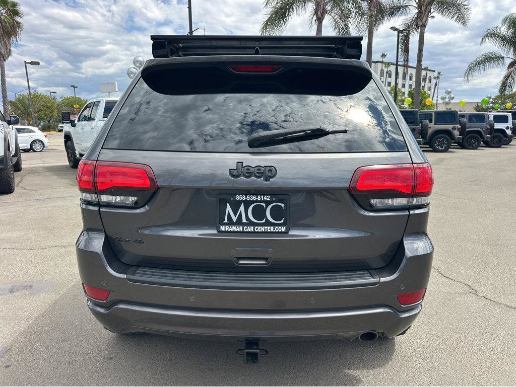 Used 2017 Jeep Grand Cherokee Altitude AWD/4WD image 12