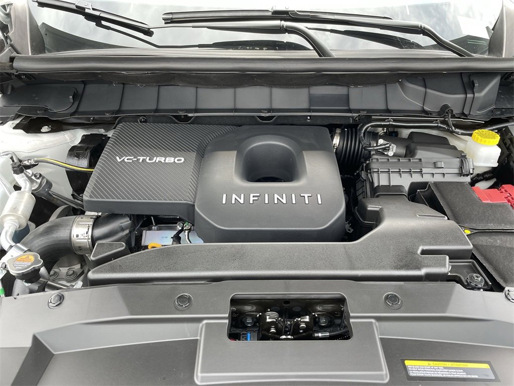 Certified 2025 INFINITI QX60 Luxe w/ Black Edition image 12
