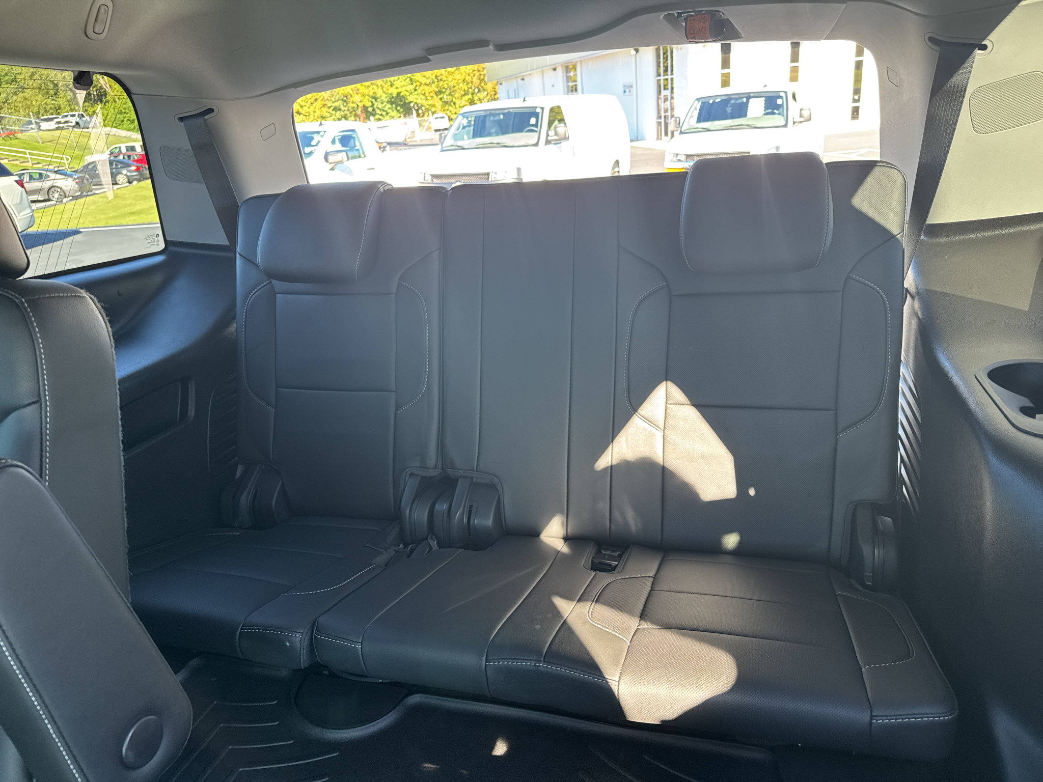 Used 2019 Chevrolet Tahoe Premier AWD/4WD image 28
