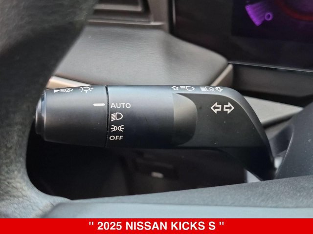 Certified 2025 Nissan Kicks S AWD/4WD image 20