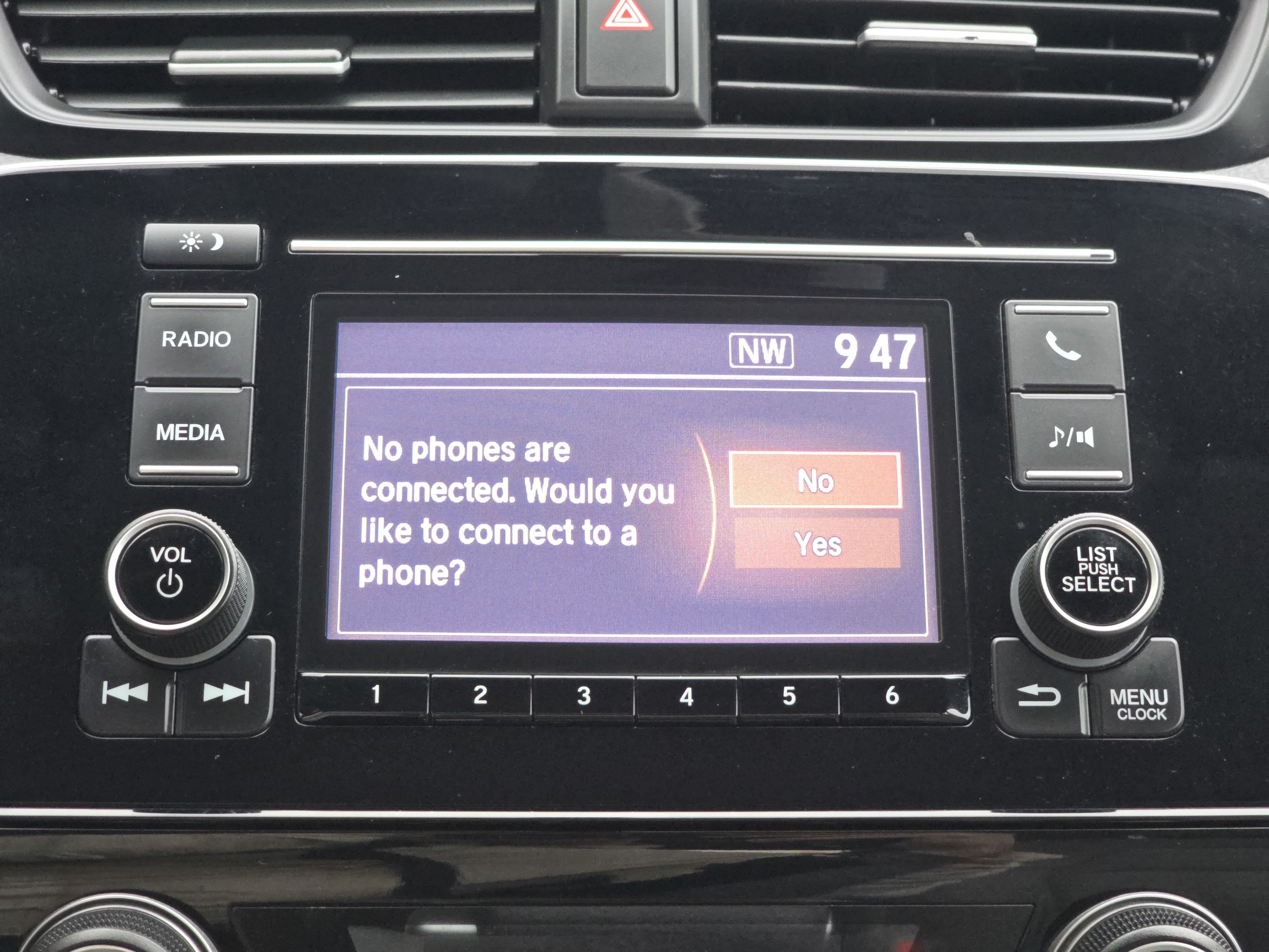Used 2017 Honda CR-V LX image 9