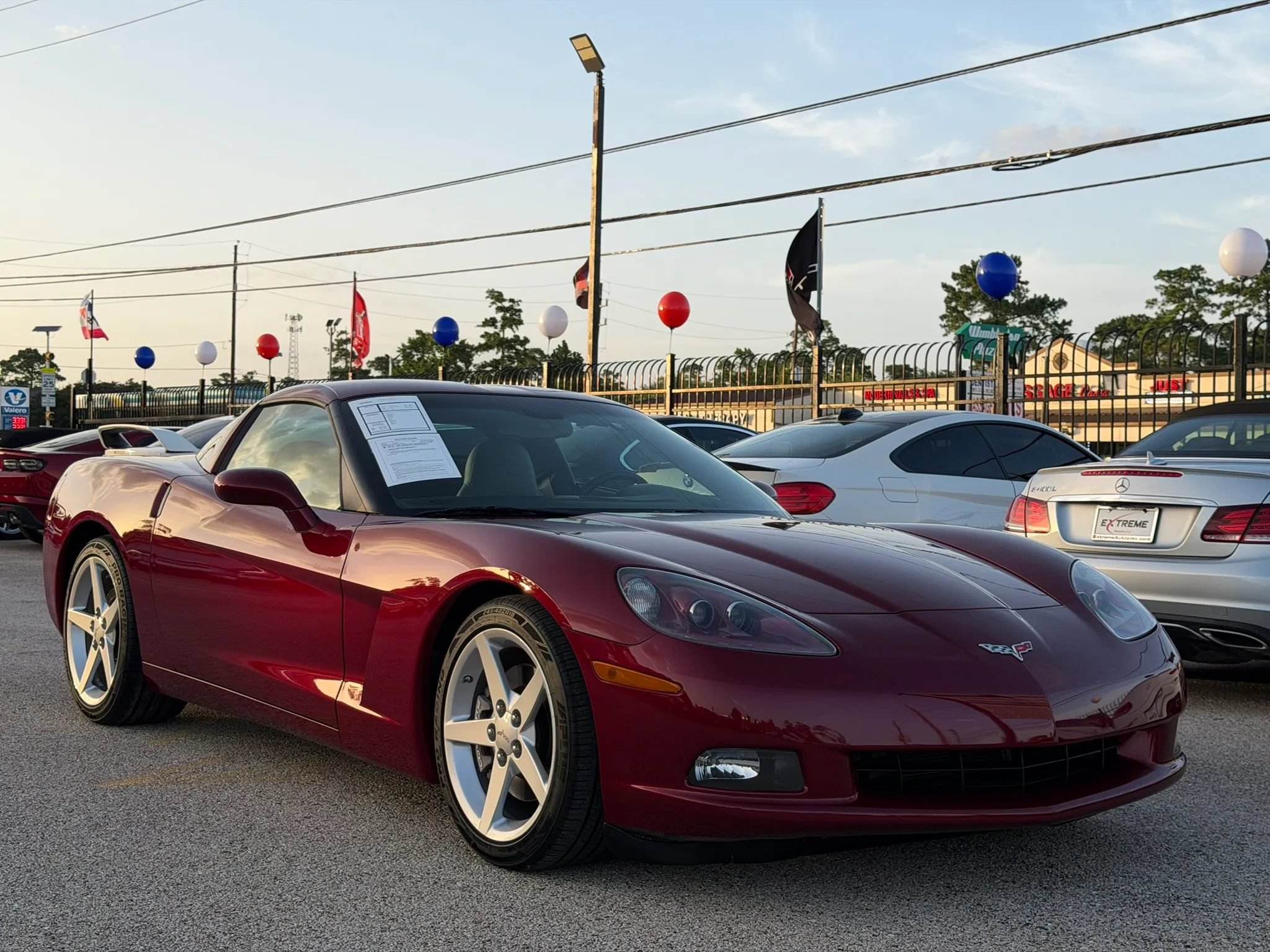 Used 2005 Chevrolet Corvette Coupe w/ Preferred Equipment Group RWD image 7