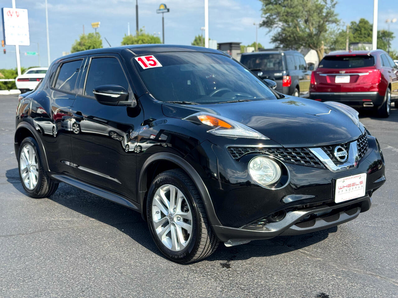 Used 2015 Nissan Juke S image 3