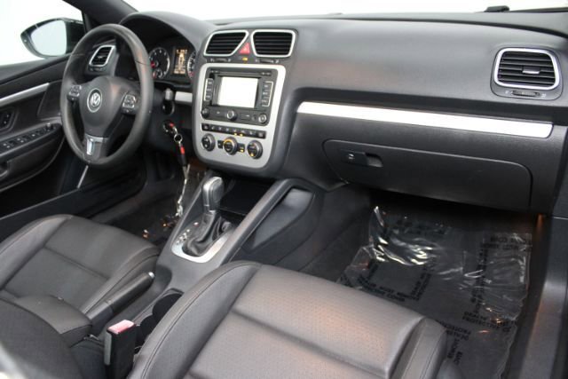 Used 2015 Volkswagen Eos Komfort image 21