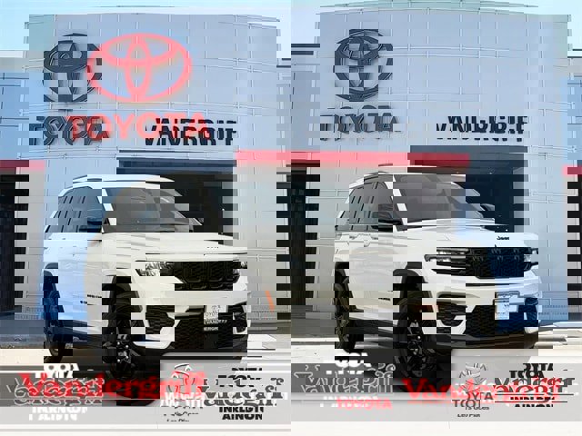 Used 2024 Jeep Grand Cherokee Altitude