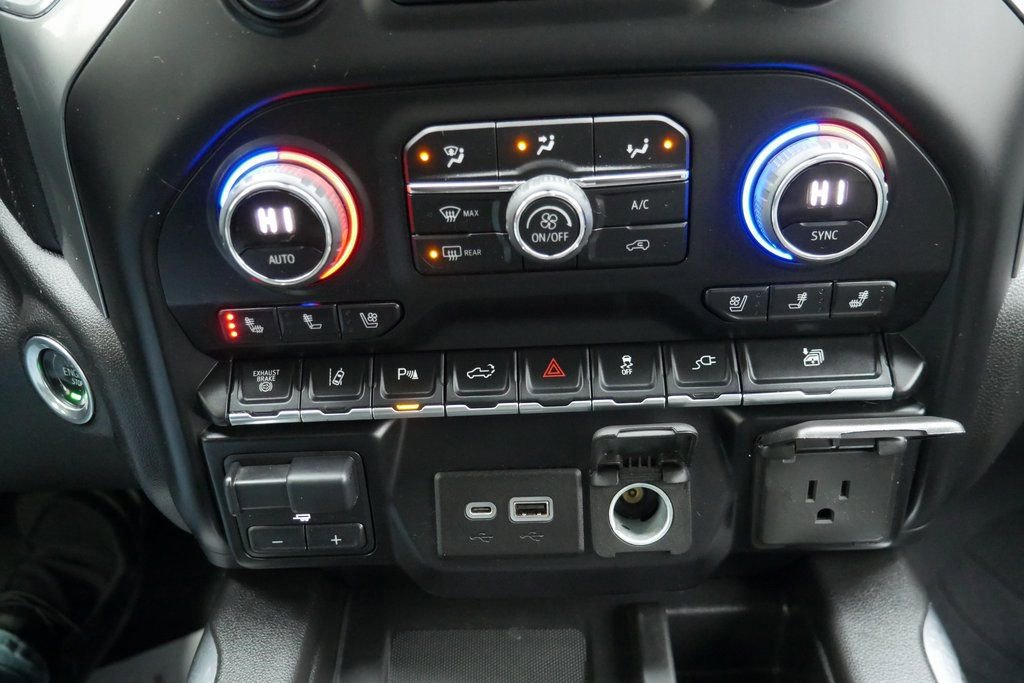 Used 2022 Chevrolet Silverado 3500 LTZ w/ LTZ Premium Package image 19