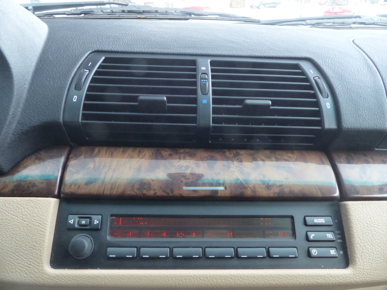 Used 2003 BMW X5 3.0i image 22