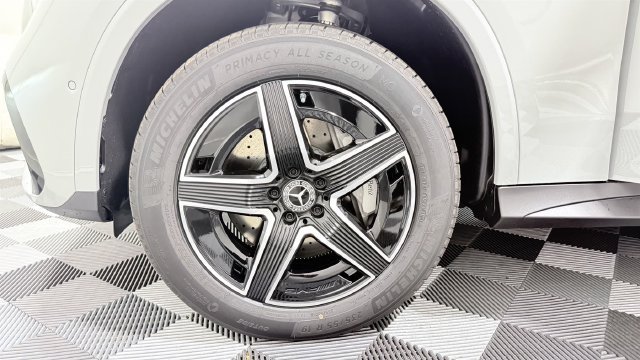 Used 2026 Mercedes-Benz GLC 300 4MATIC image 8