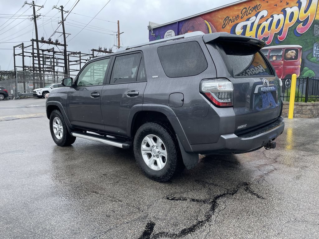 Used 2017 Toyota 4Runner SR5 Premium AWD/4WD image 3