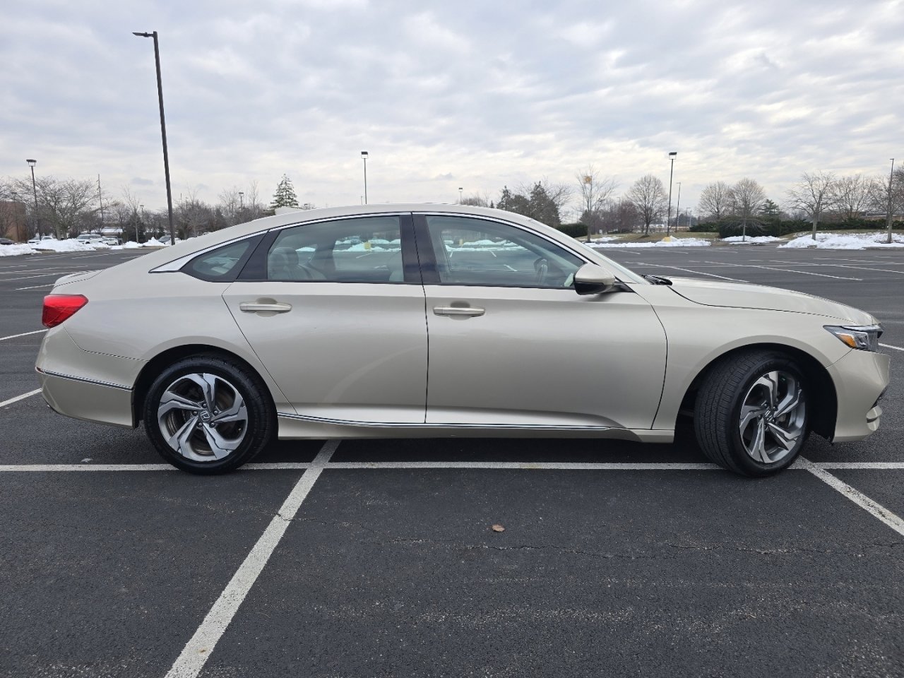 Certified 2018 Honda Accord EX-L image 19