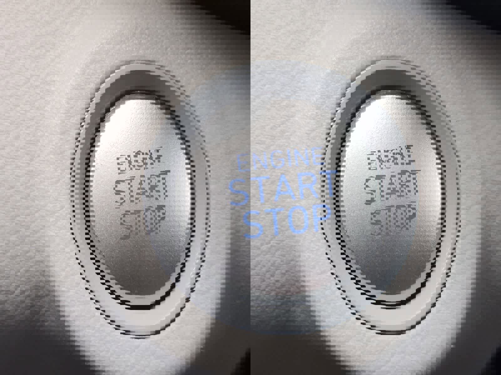 Used 2025 Hyundai Venue Limited image 19