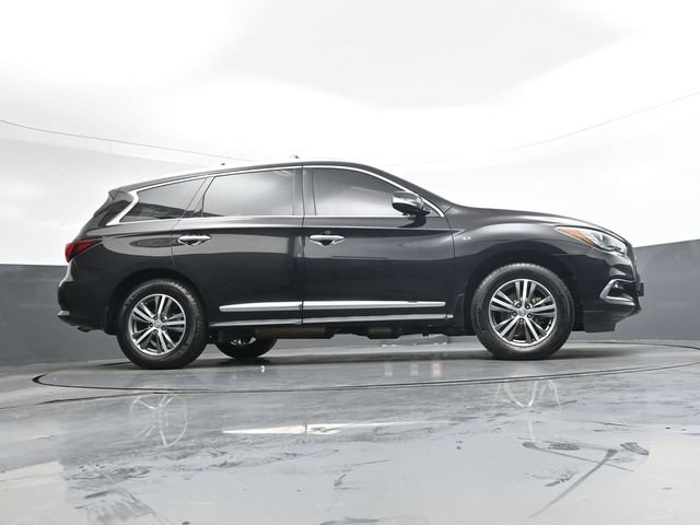 Used 2020 INFINITI QX60 Luxe w/ Essential Package FWD image 31