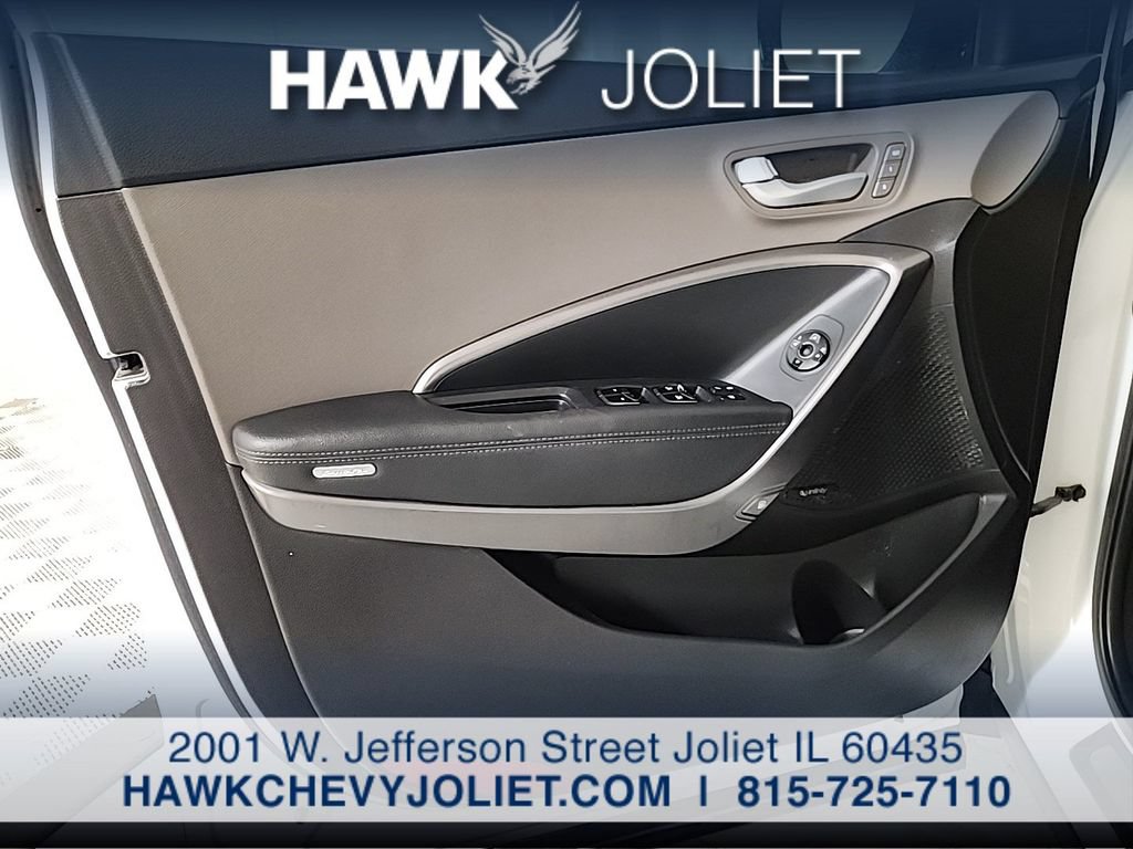 Used 2017 Hyundai Santa Fe Sport w/ Cargo Package FWD image 19