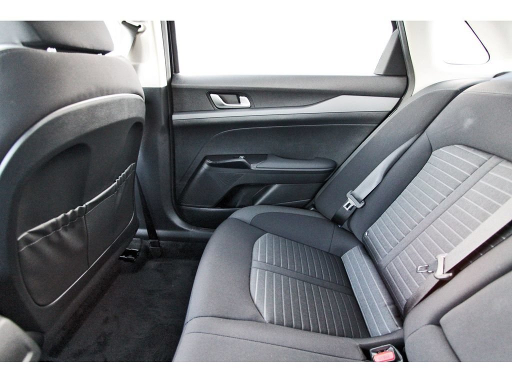 New 2026 Kia K5 LXS FWD image 11