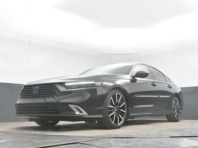 Used 2023 Honda Accord Touring image 31