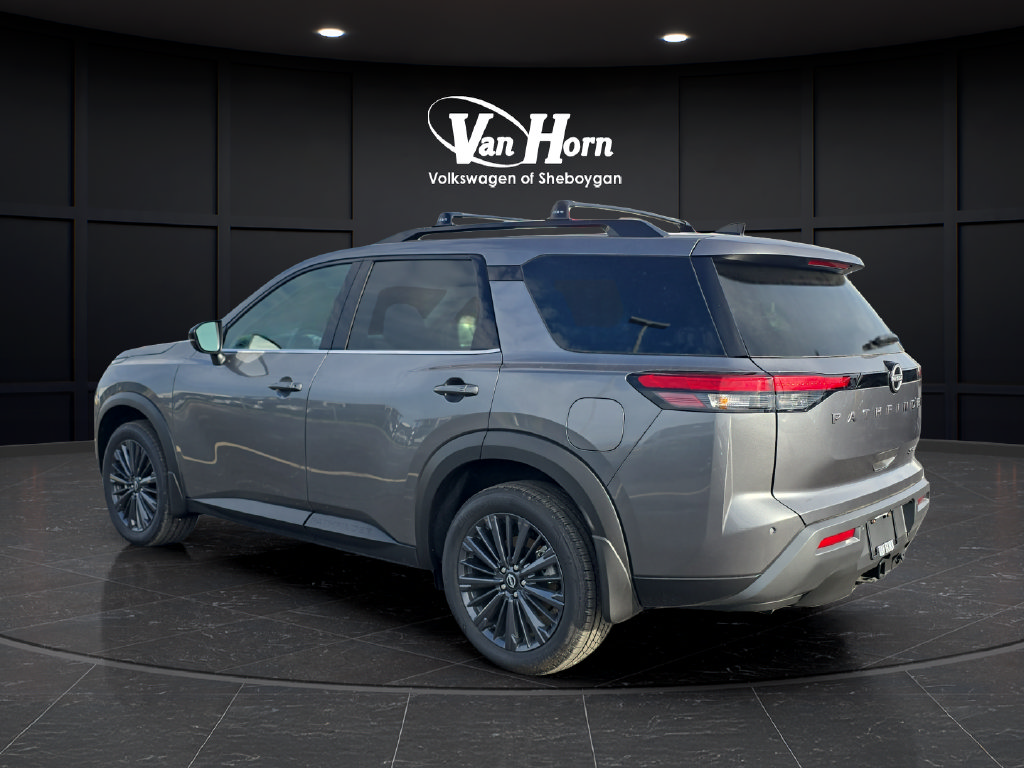 New 2026 Nissan Pathfinder SL w/ SL Premium Package AWD/4WD image 5