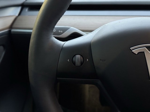 Used 2022 Tesla Model 3 Long Range image 23