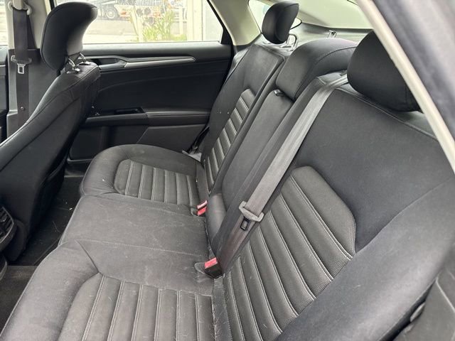 Used 2013 Ford Fusion SE image 5