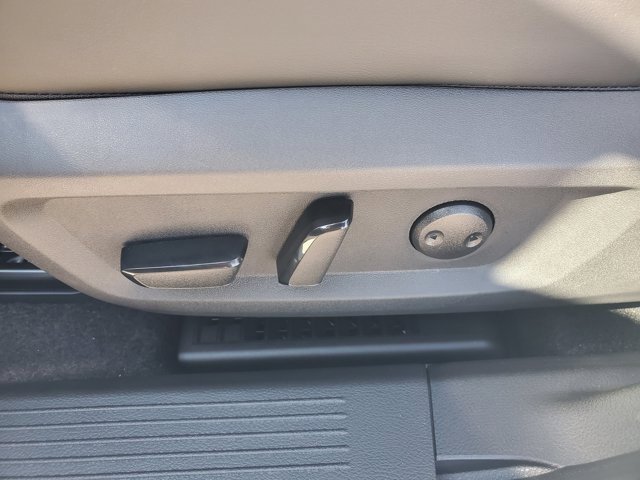 New 2026 Nissan Rogue Platinum w/ Platinum Premium Package image 11