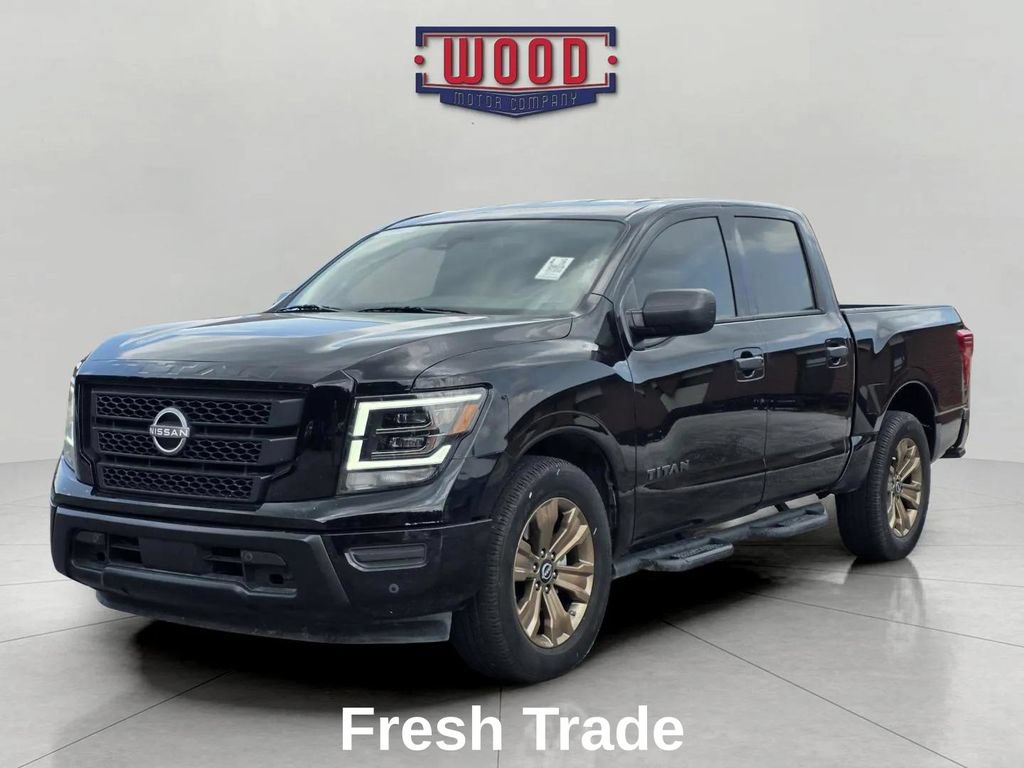Used 2024 Nissan Titan SV w/ SV Bronze Edition Package RWD image 3
