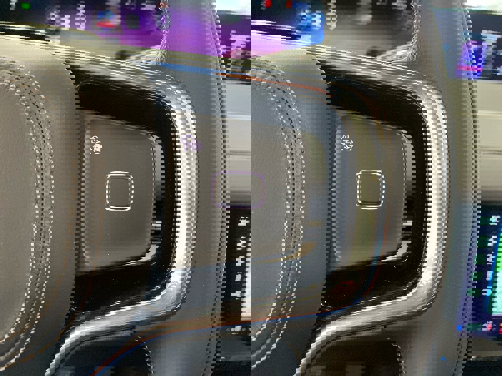 New 2026 Lincoln Navigator Reserve w/ Jet Appearance Package image 23