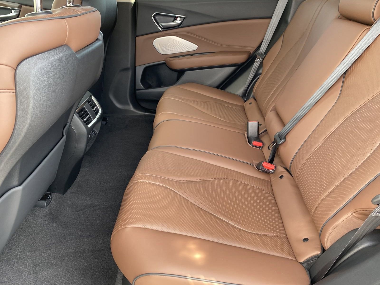 New 2026 Acura RDX SH-AWD w/ Advance Package image 8