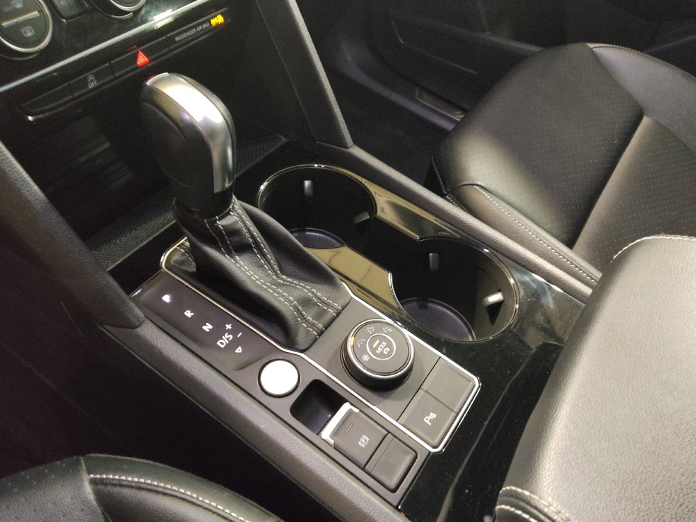 Used 2022 Volkswagen Atlas SE image 26