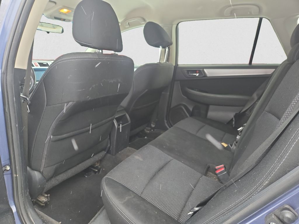 Used 2015 Subaru Outback 2.5i Premium image 16