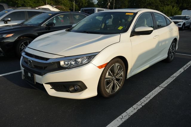 Used 2017 Honda Civic EX-T image 3