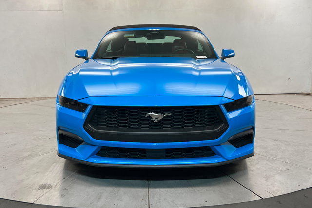 Used 2025 Ford Mustang Premium RWD image 8