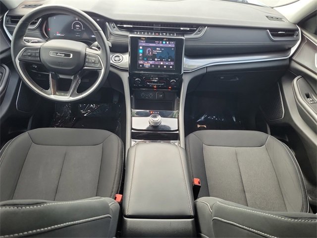 Used 2022 Jeep Grand Cherokee L Laredo w/ Luxury Tech Group I image 13
