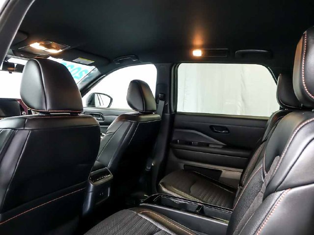 Used 2023 Nissan Pathfinder Rock Creek AWD/4WD image 15