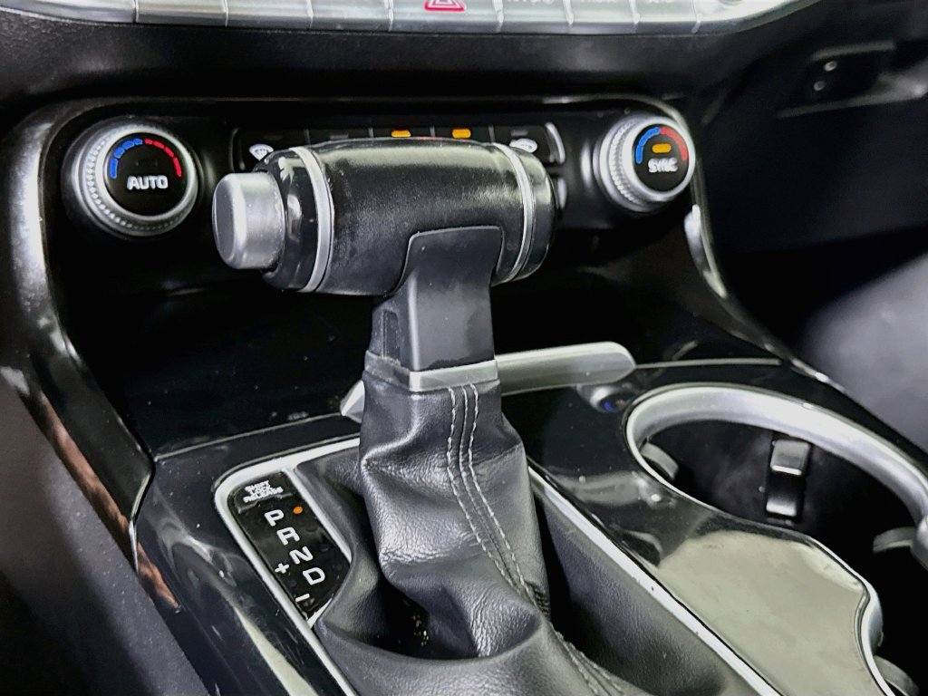 Used 2019 Kia Stinger RWD image 8