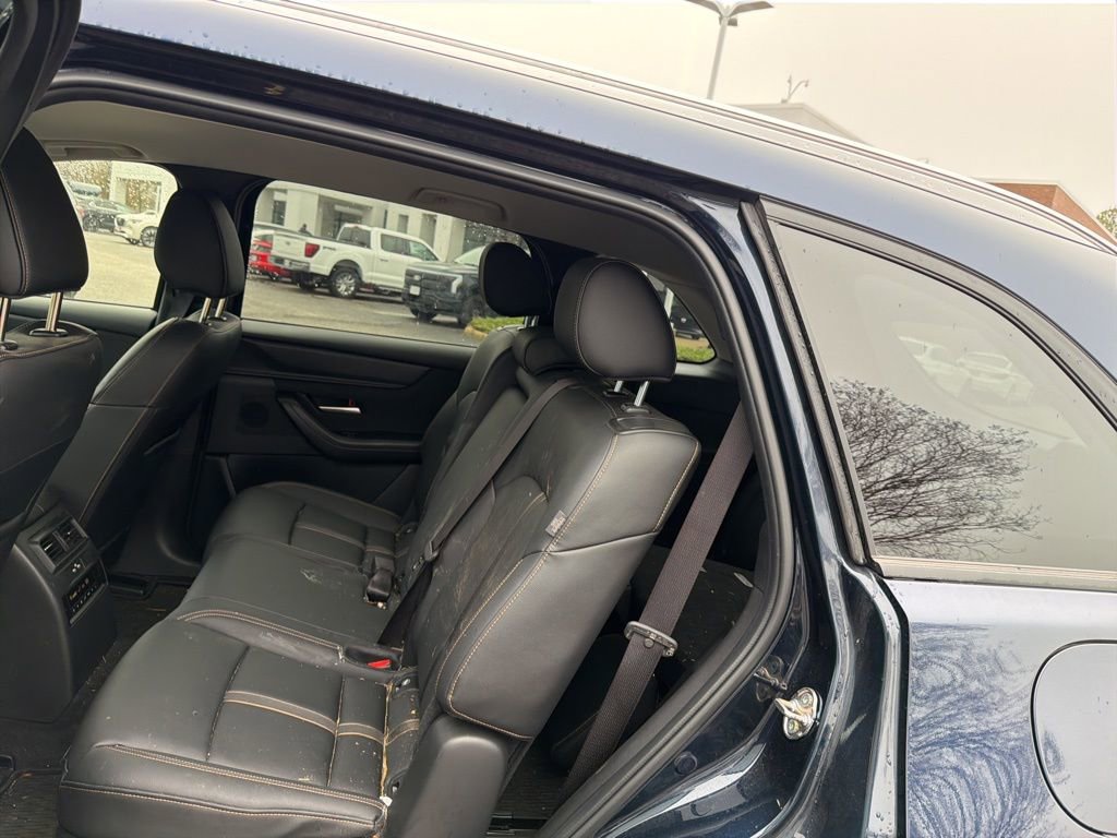 Used 2024 MAZDA CX-90 3.3 Turbo w/ Select Package image 13