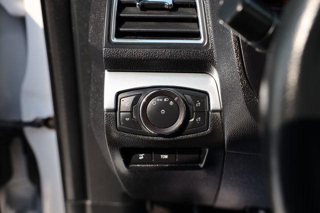 Used 2019 Ford Explorer Limited w/ Class III Trailer Tow Package image 19