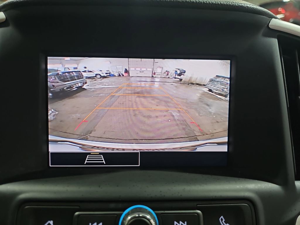 Certified 2024 GMC Terrain SLE w/ Driver Convenience Package AWD/4WD image 29