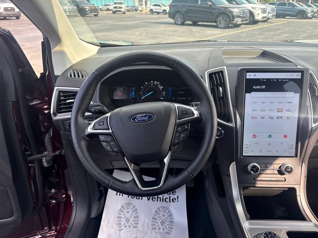 Used 2024 Ford Edge SEL w/ Convenience Package AWD/4WD image 30