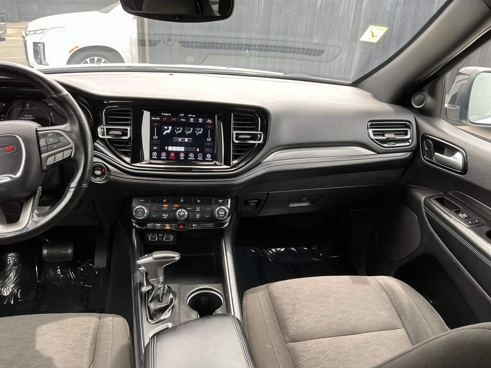 Used 2023 Dodge Durango SXT image 16